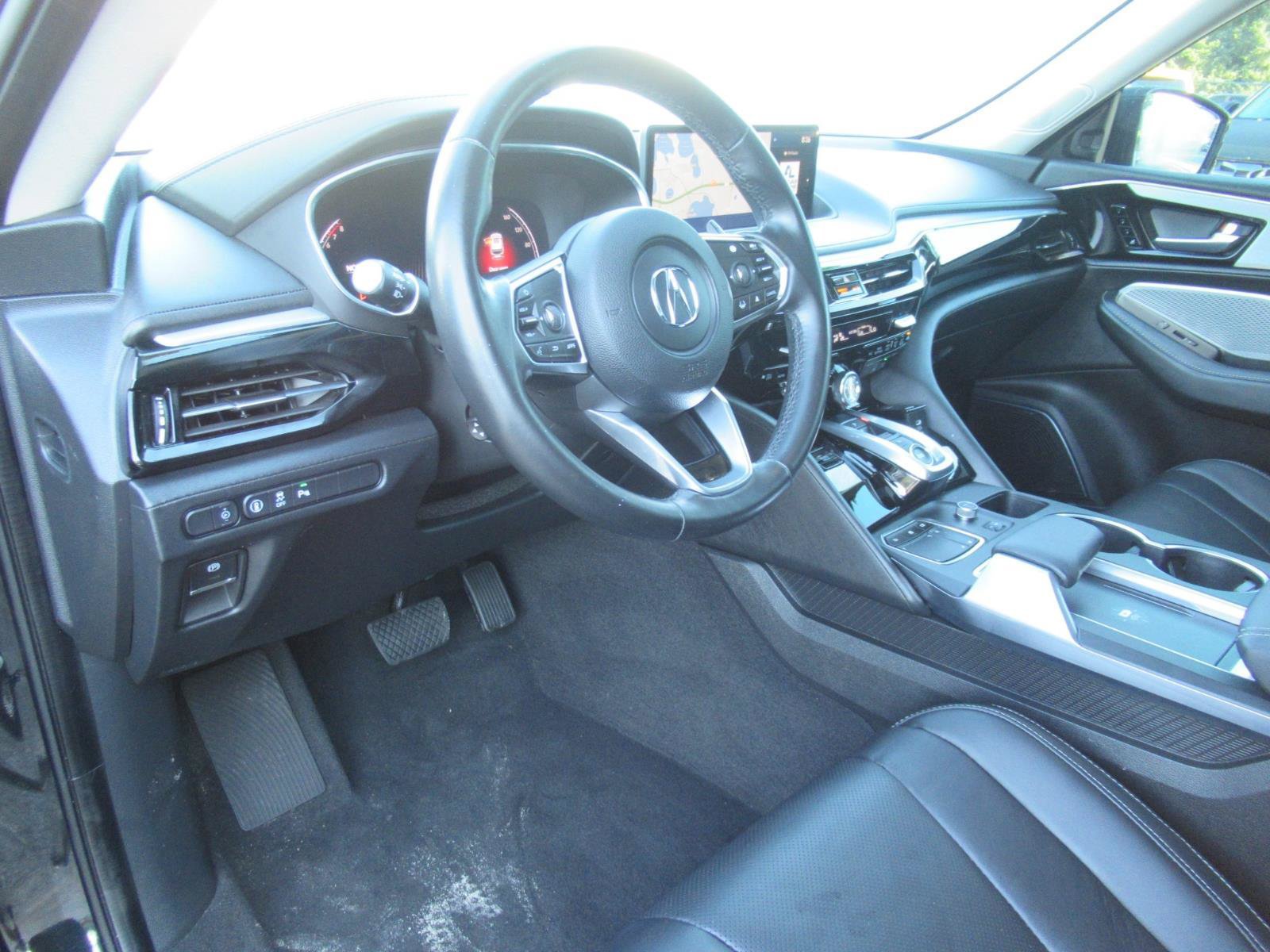 Used 2024 Acura MDX w/ Technology Package FWD image 18