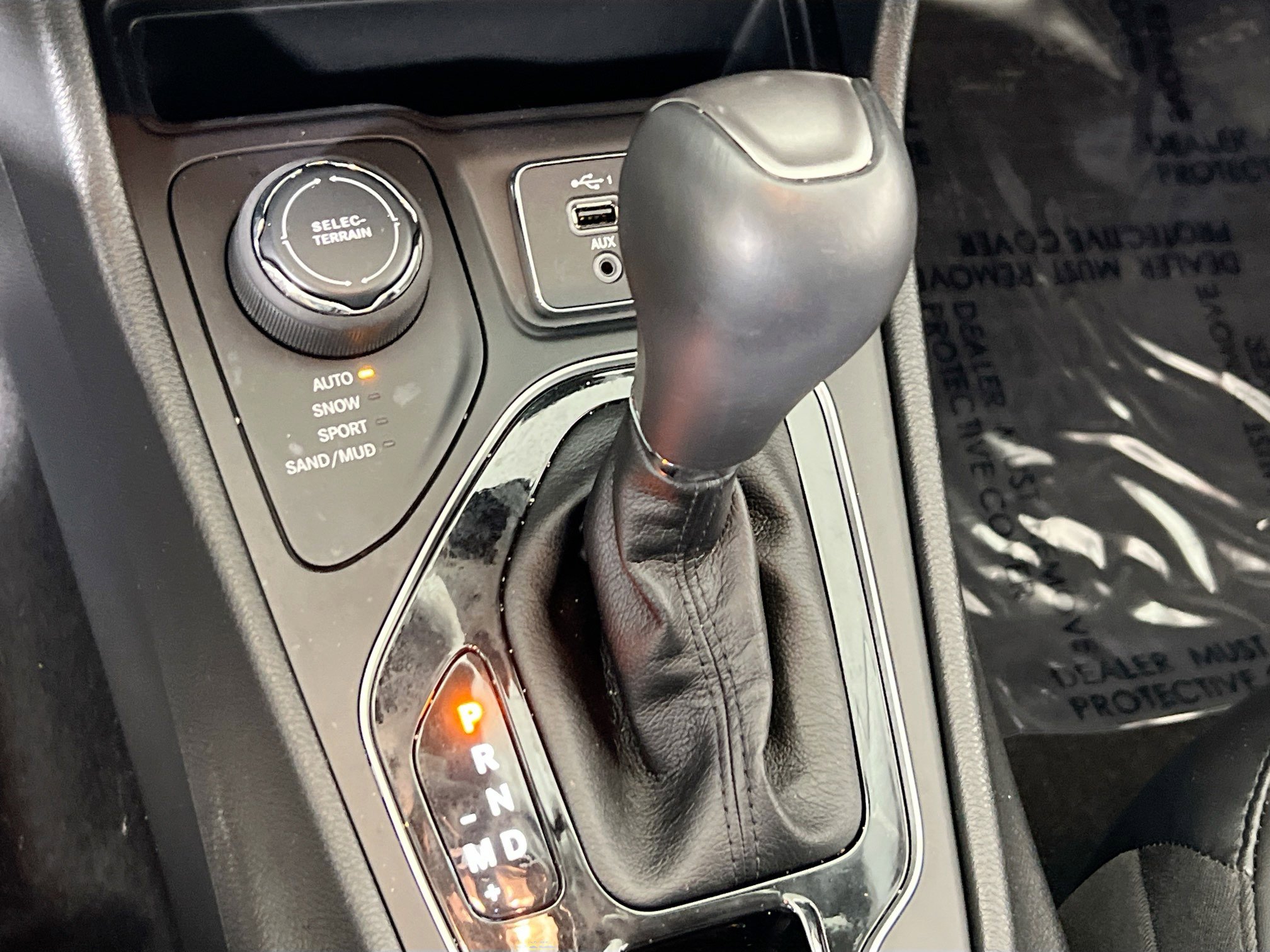 Used 2022 Jeep Cherokee Limited image 16