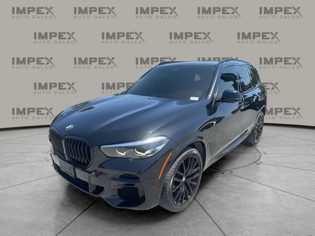 Used 2022 BMW X5 xDrive40i w/ M Sport Package AWD/4WD image 1