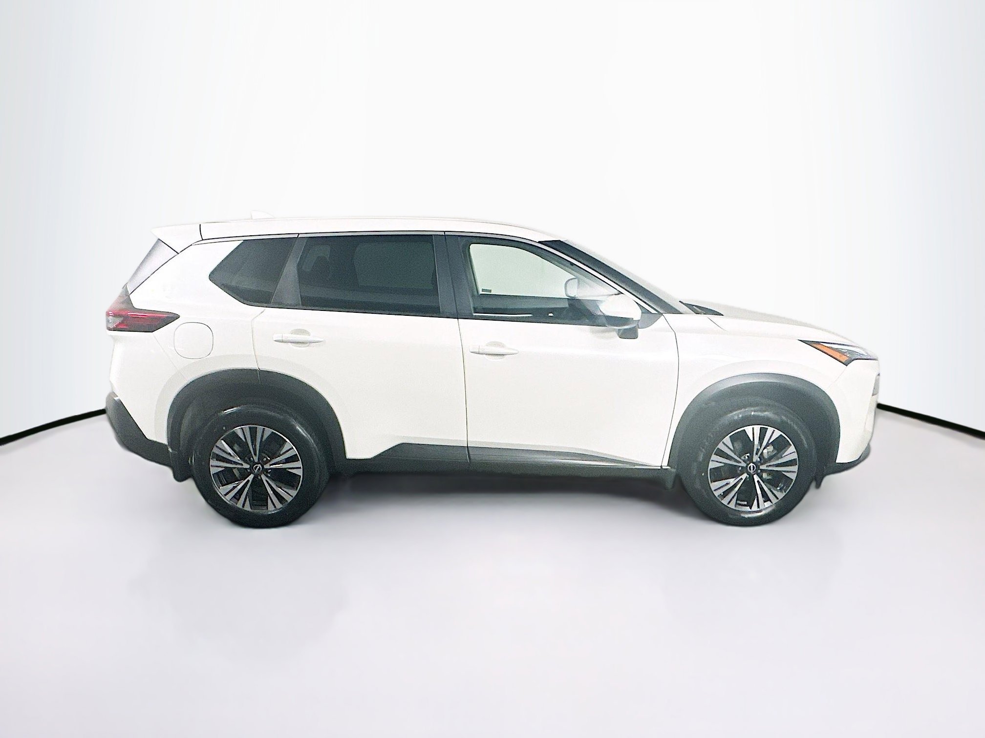 Used 2023 Nissan Rogue SV FWD image 10