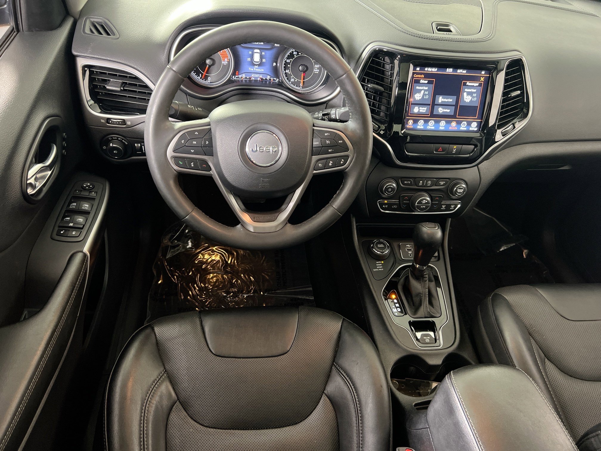 Used 2022 Jeep Cherokee Limited image 22