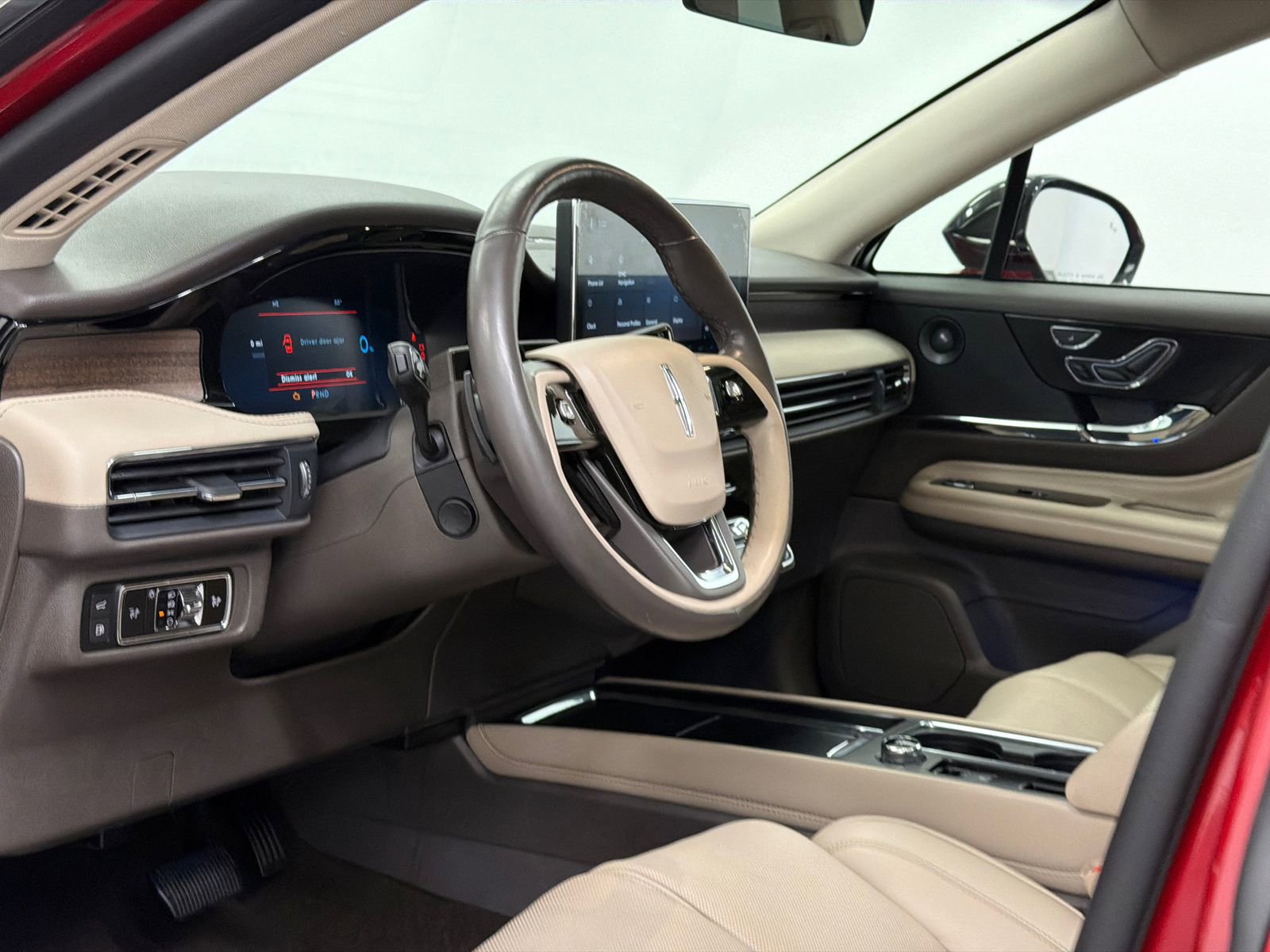 Used 2023 Lincoln Corsair Grand Touring w/ Equipment Group 302A image 16