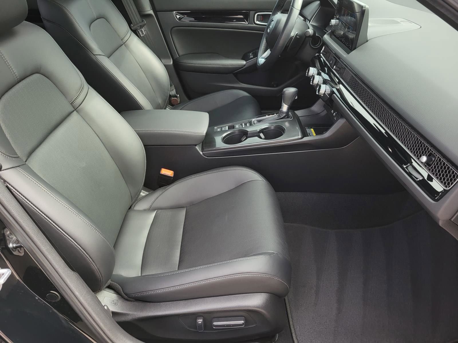 Used 2024 Honda Civic Sport Touring image 9