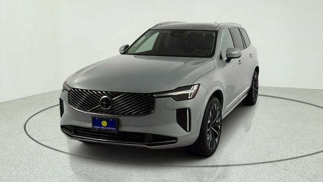 New 2026 Volvo XC90 B5 Plus w/ Protection Package AWD/4WD image 2