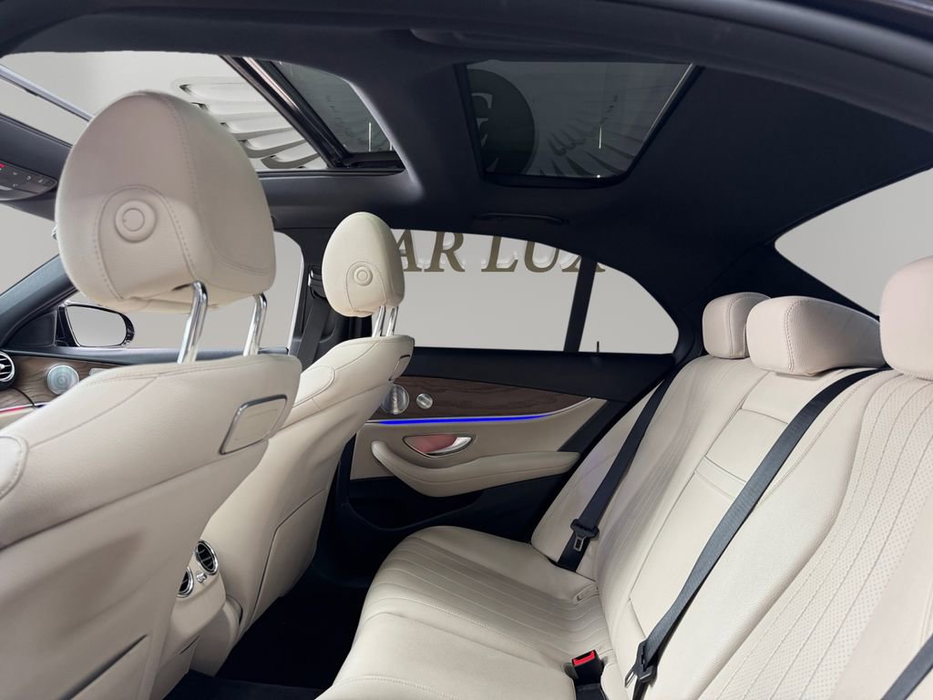 Used 2018 Mercedes-Benz E 300 image 13