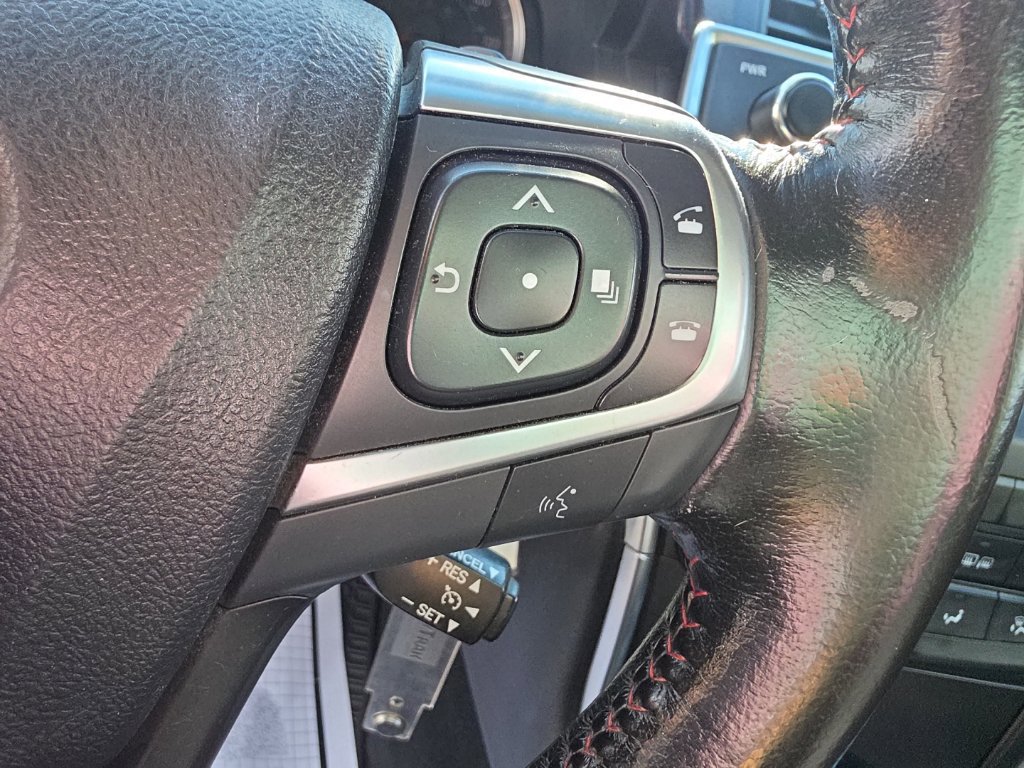 Used 2016 Toyota Camry SE FWD image 27