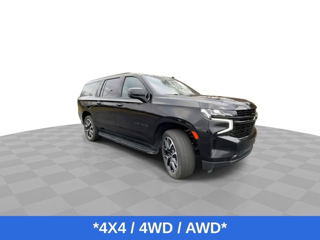 Used 2024 Chevrolet Suburban RST w/ Luxury Package image 2