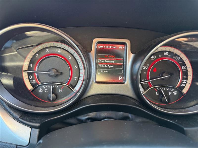 Used 2018 Dodge Journey Crossroad w/ Nav & Sun Group image 34