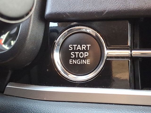 Used 2024 Mitsubishi Outlander SE image 24