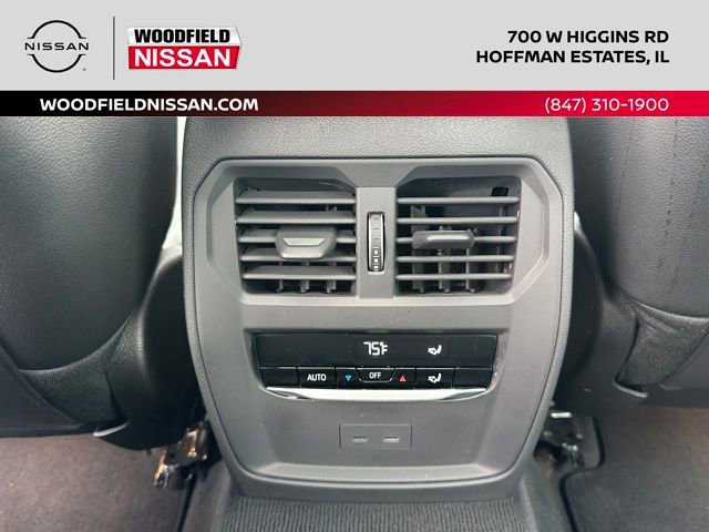 Used 2024 BMW 330i xDrive 330i xDrive image 27