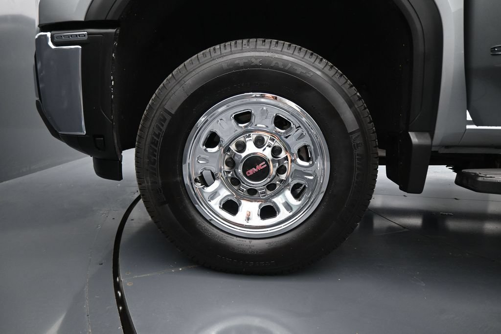 Used 2024 GMC Sierra 2500 Pro AWD/4WD image 26