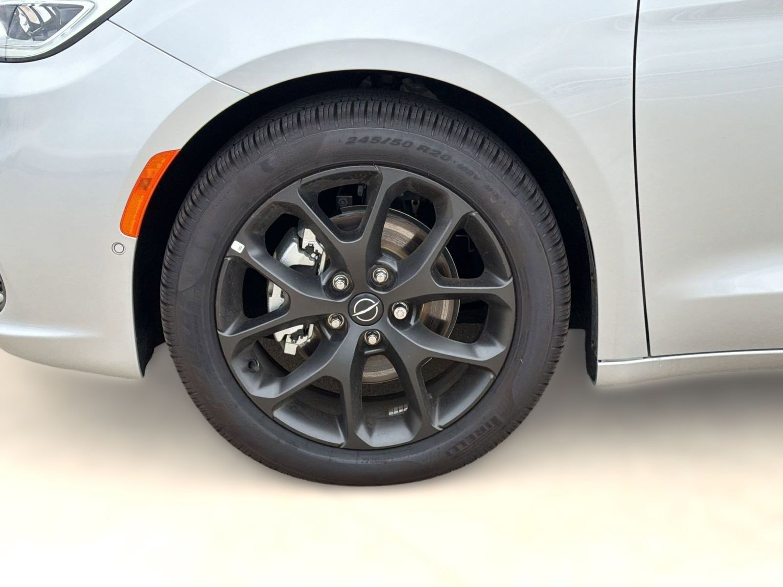 New 2026 Chrysler Pacifica Select w/ S Appearance Package FWD image 12
