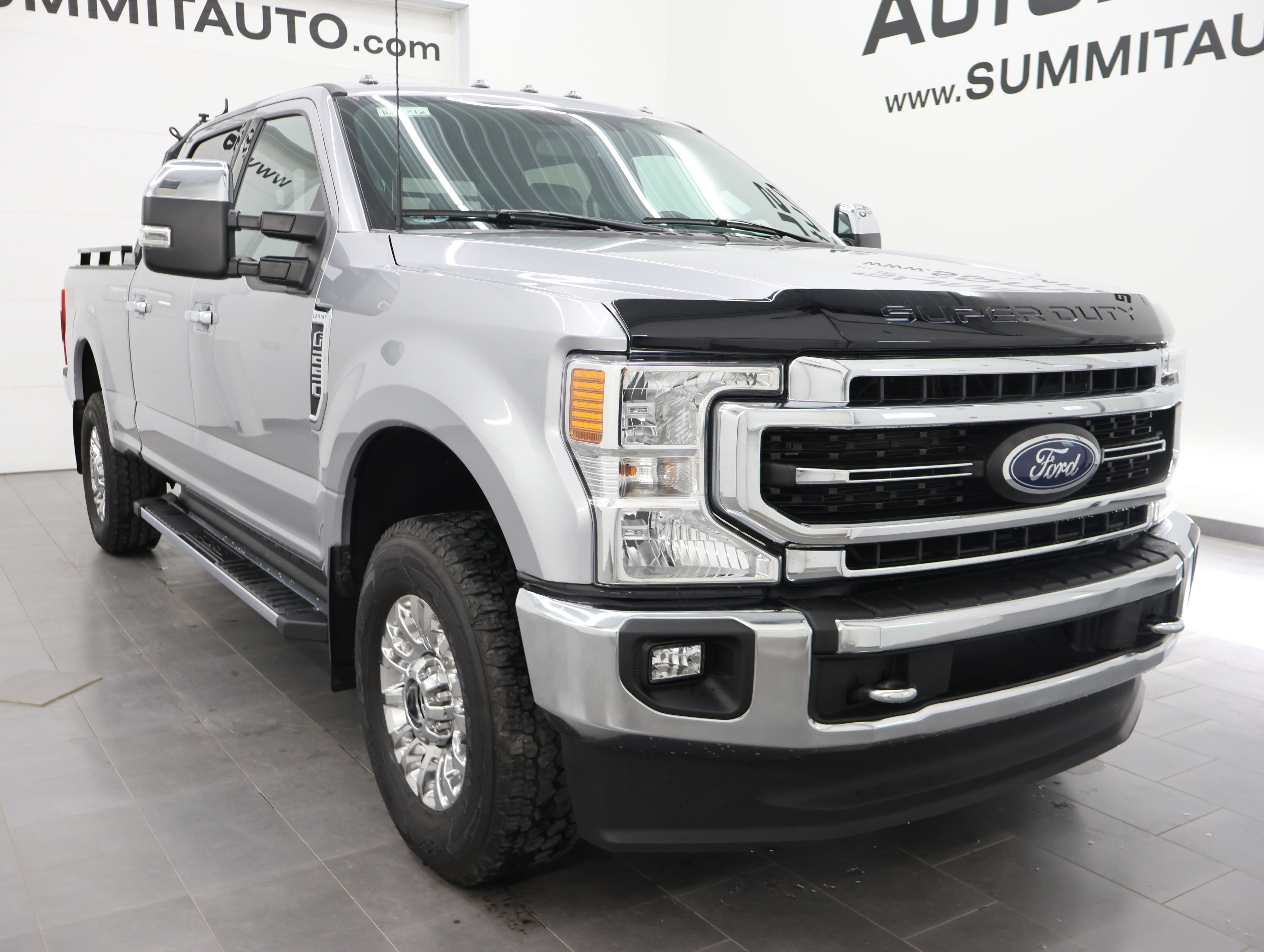 Used 2022 Ford F250 Lariat w/ Chrome Package AWD/4WD image 2