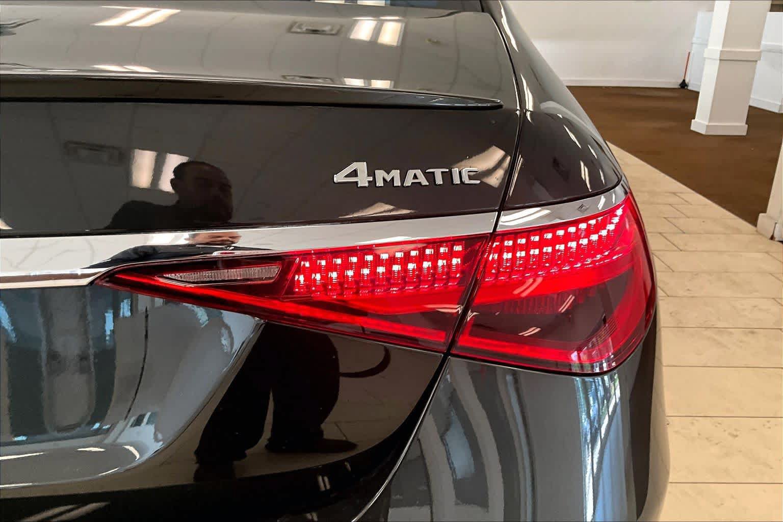 Used 2025 Mercedes-Benz S 580e 4MATIC Sedan image 9
