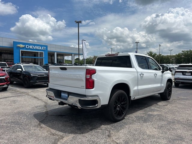 Used 2024 Chevrolet Silverado 1500 LTZ image 3