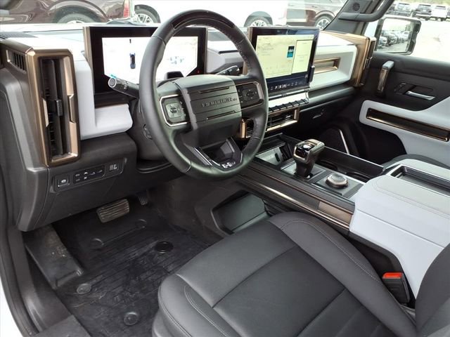 Used 2024 GMC Hummer EV 3X w/ Extreme Off-Road Package image 3