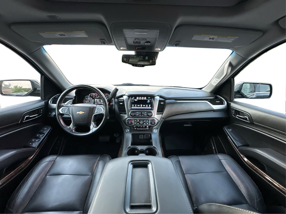 Used 2019 Chevrolet Suburban LT AWD/4WD image 26