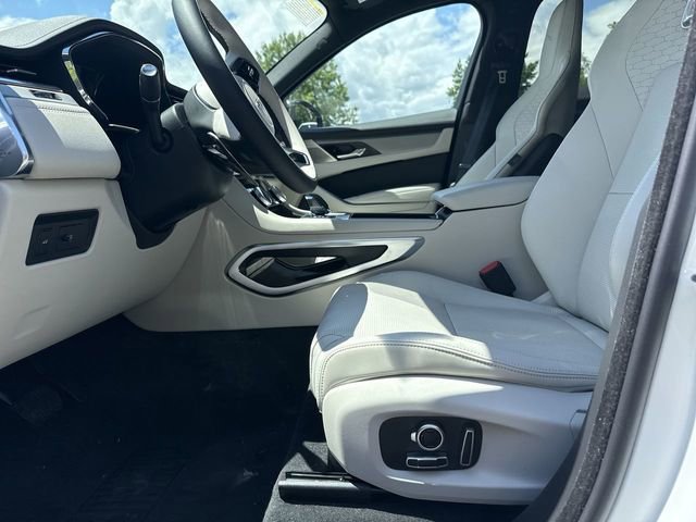 New 2026 Jaguar F-PACE R-Dynamic S image 10
