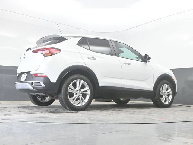 Used 2023 Buick Encore GX Preferred w/ Cold Weather Comfort Package AWD/4WD image 31