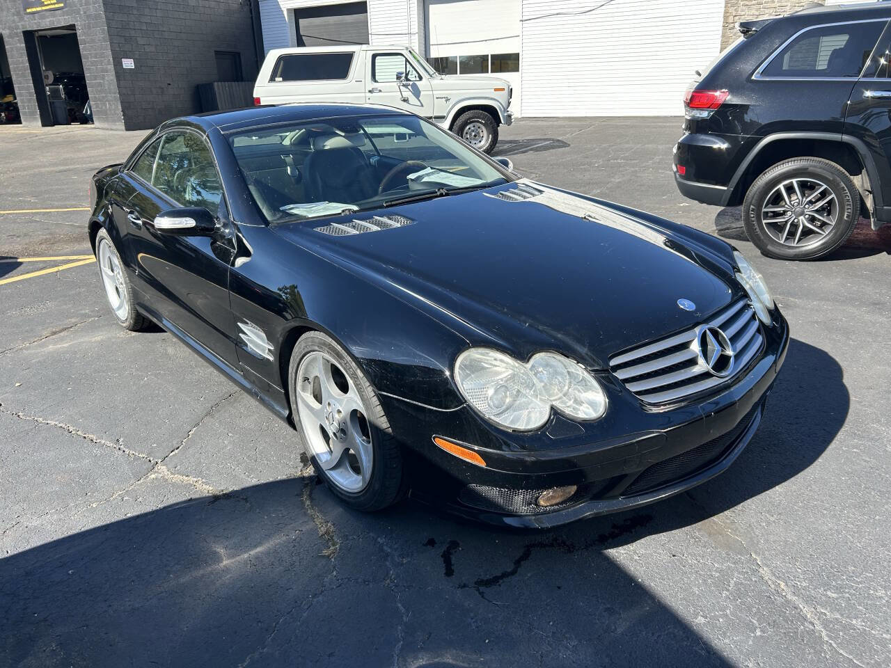 Used 2005 Mercedes-Benz SL 500 image 2
