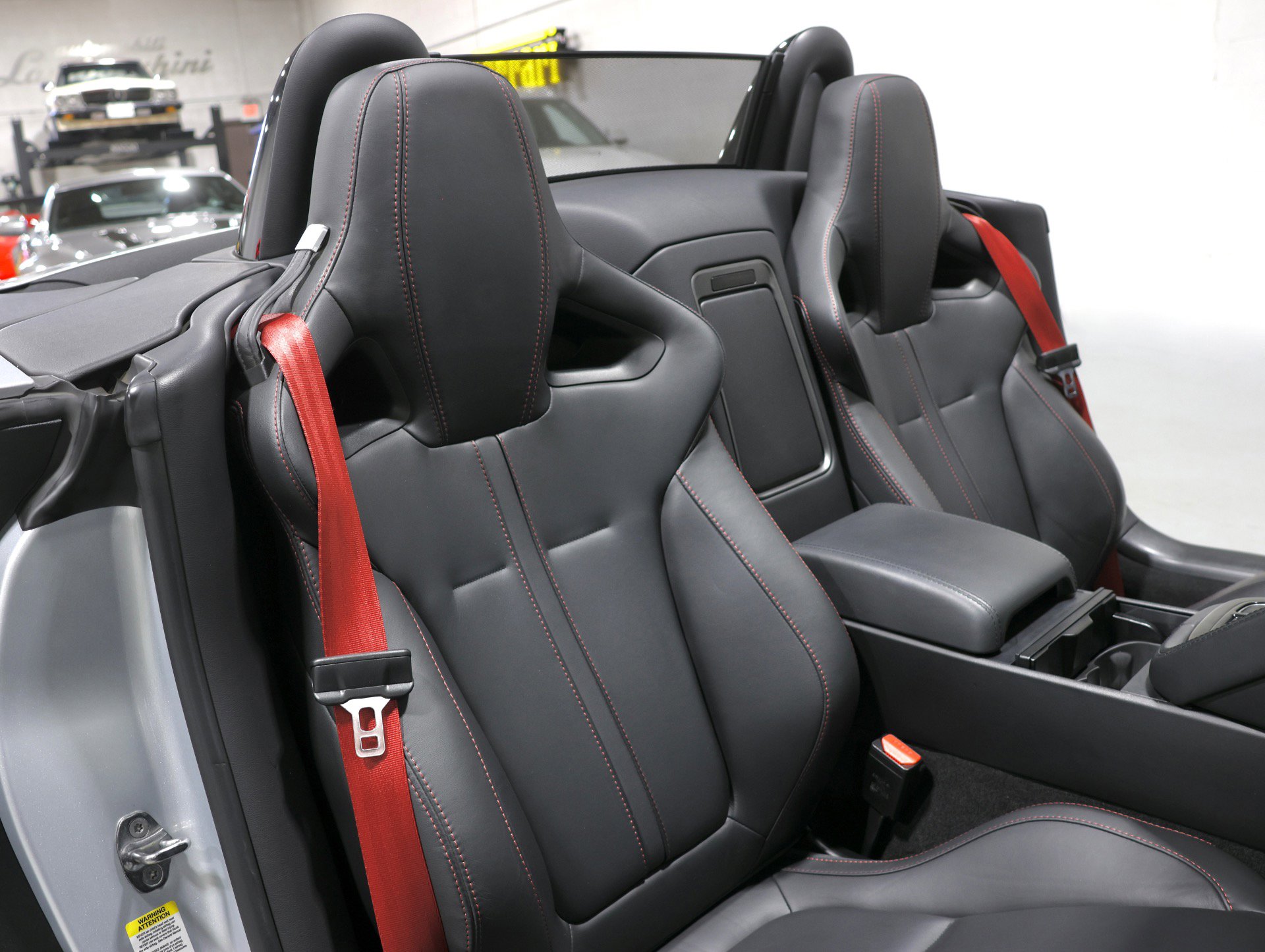 Used 2014 Jaguar F-TYPE S image 49