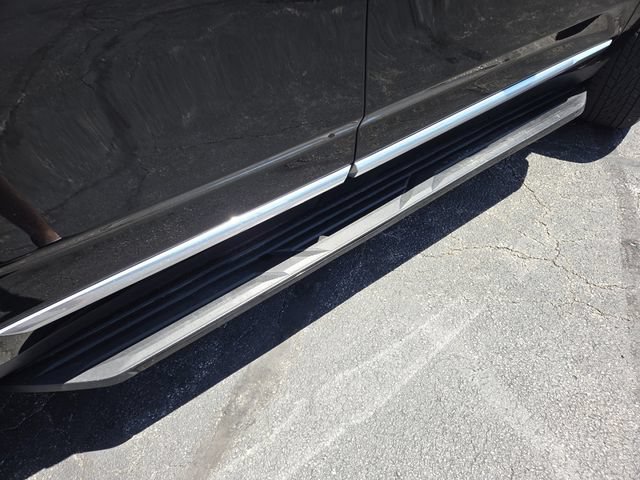 Certified 2025 GMC Yukon Denali AWD/4WD image 20