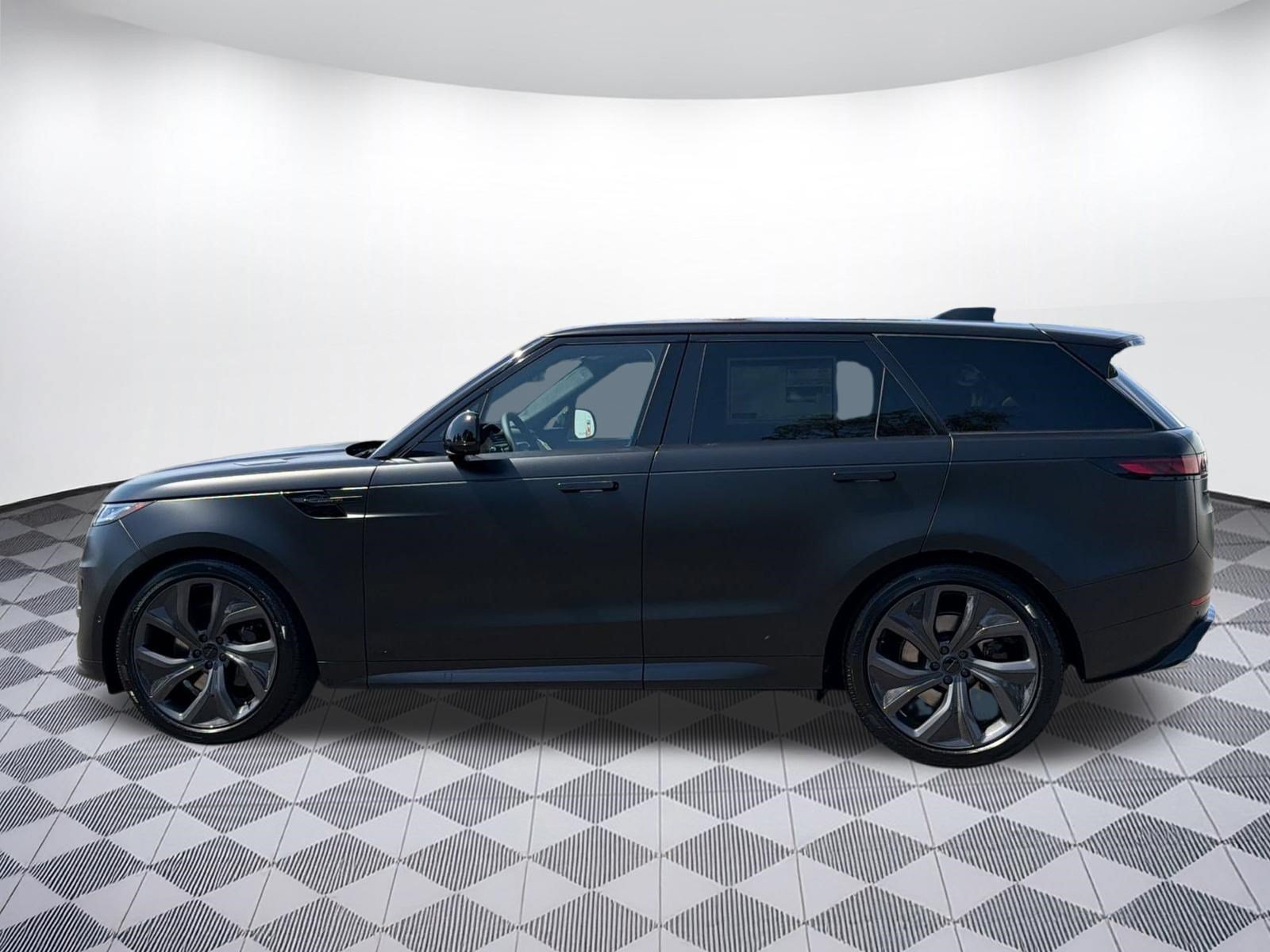 New 2026 Land Rover Range Rover Sport Autobiography AWD/4WD image 2
