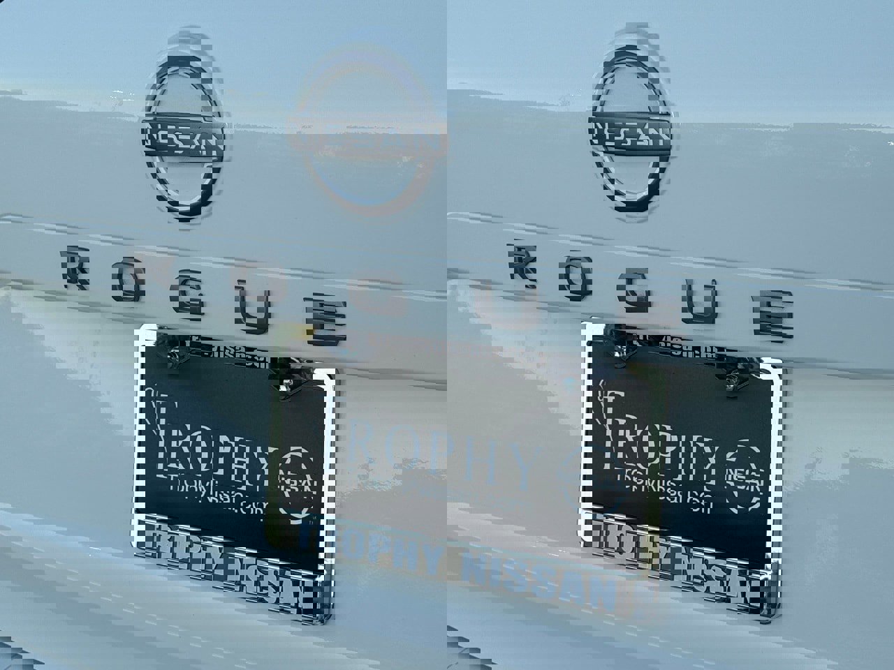 Certified 2025 Nissan Rogue S image 8