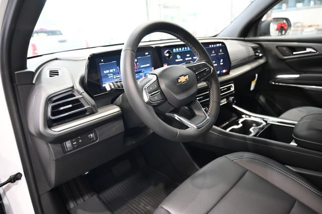 New 2026 Chevrolet Traverse LT w/ Driver Confidence Package FWD image 21