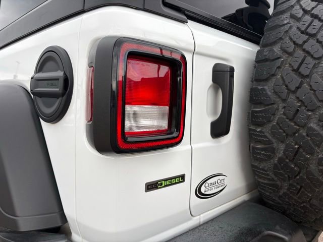 Used 2020 Jeep Wrangler Unlimited Sport image 12