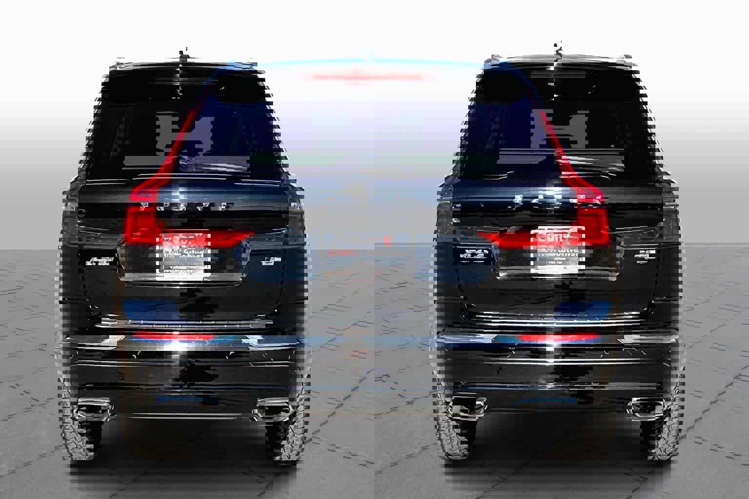 Used 2020 Volvo XC60 T5 Inscription w/ Protection Package Premier image 4