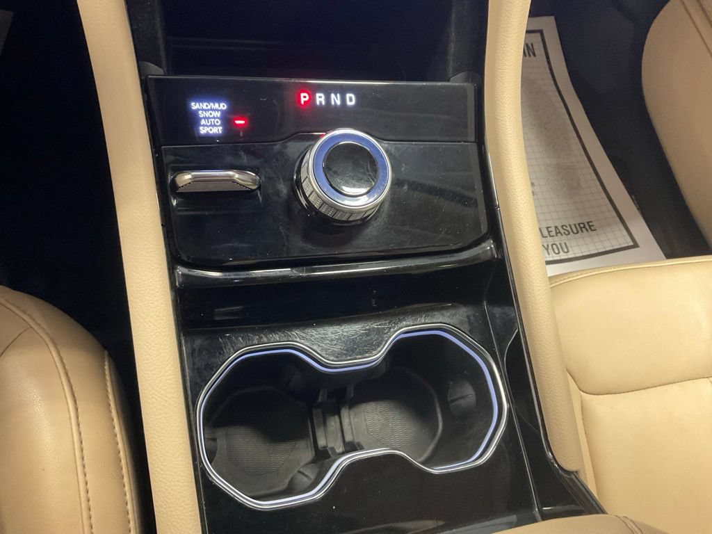 Used 2021 Jeep Grand Cherokee L Limited AWD/4WD image 18