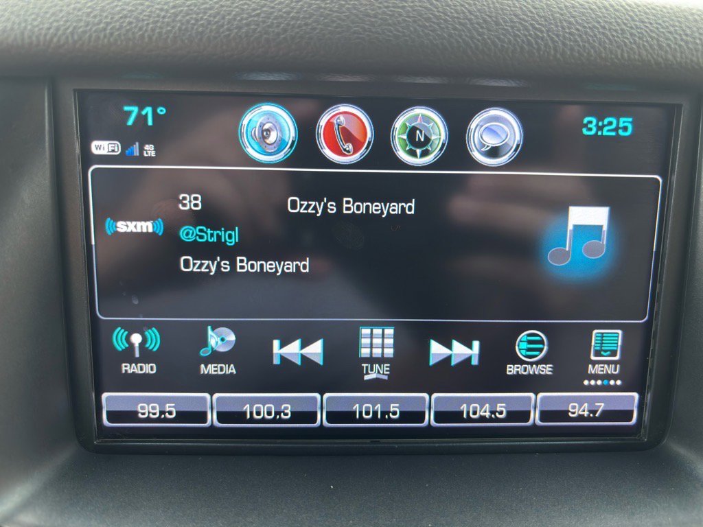 Used 2017 Chevrolet Suburban LT image 40