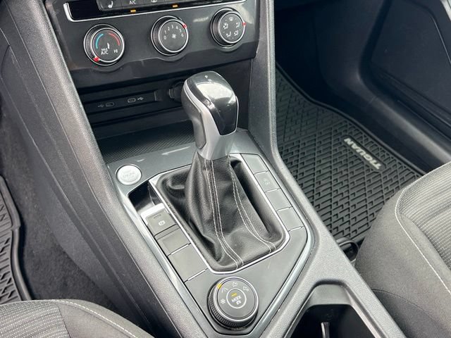 Used 2022 Volkswagen Tiguan S w/ Driver Assistance Package AWD/4WD image 19