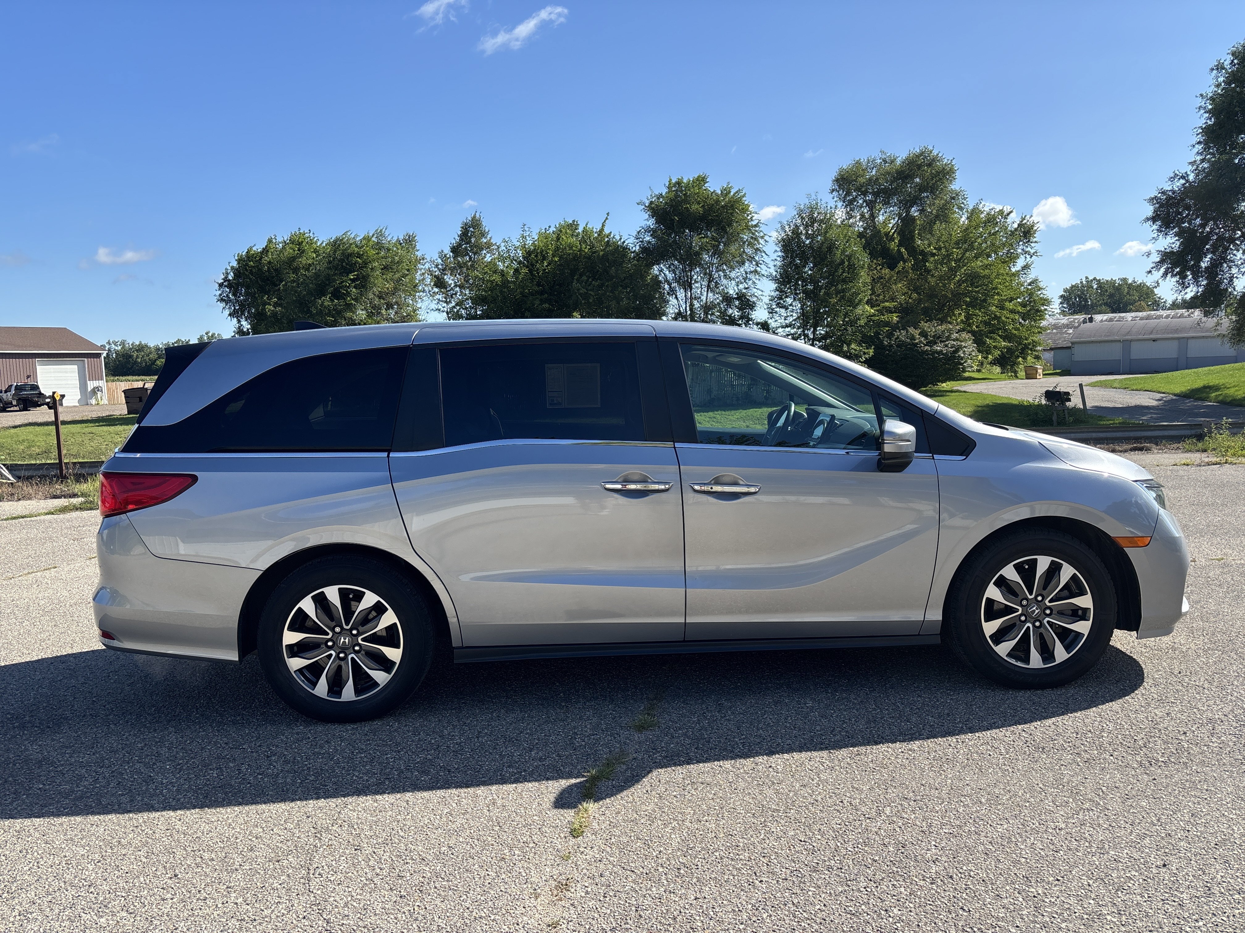 Used 2022 Honda Odyssey EX-L image 4