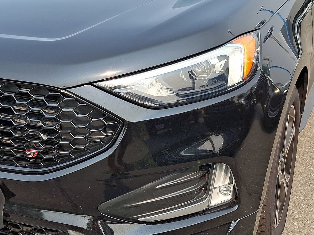 Used 2022 Ford Edge ST AWD/4WD image 11