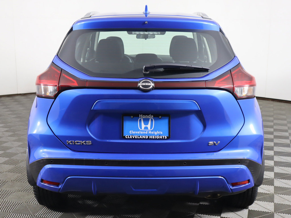 Used 2022 Nissan Kicks SV FWD image 9