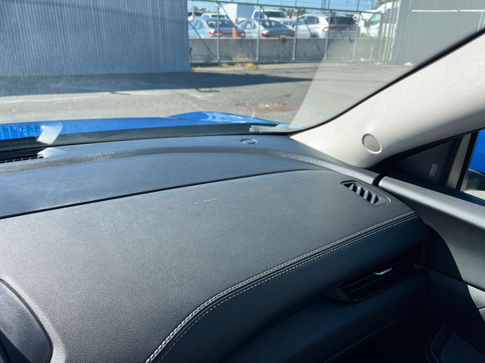 Used 2025 Nissan Sentra SV FWD image 33