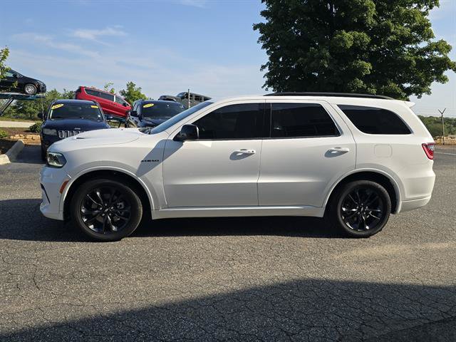 Certified 2025 Dodge Durango R/T w/ Blacktop Package AWD/4WD image 6