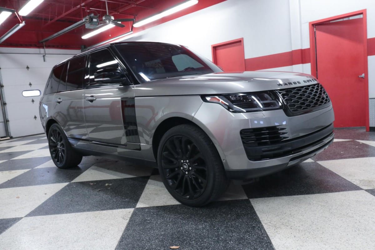 Used 2020 Land Rover Range Rover HSE AWD/4WD image 2