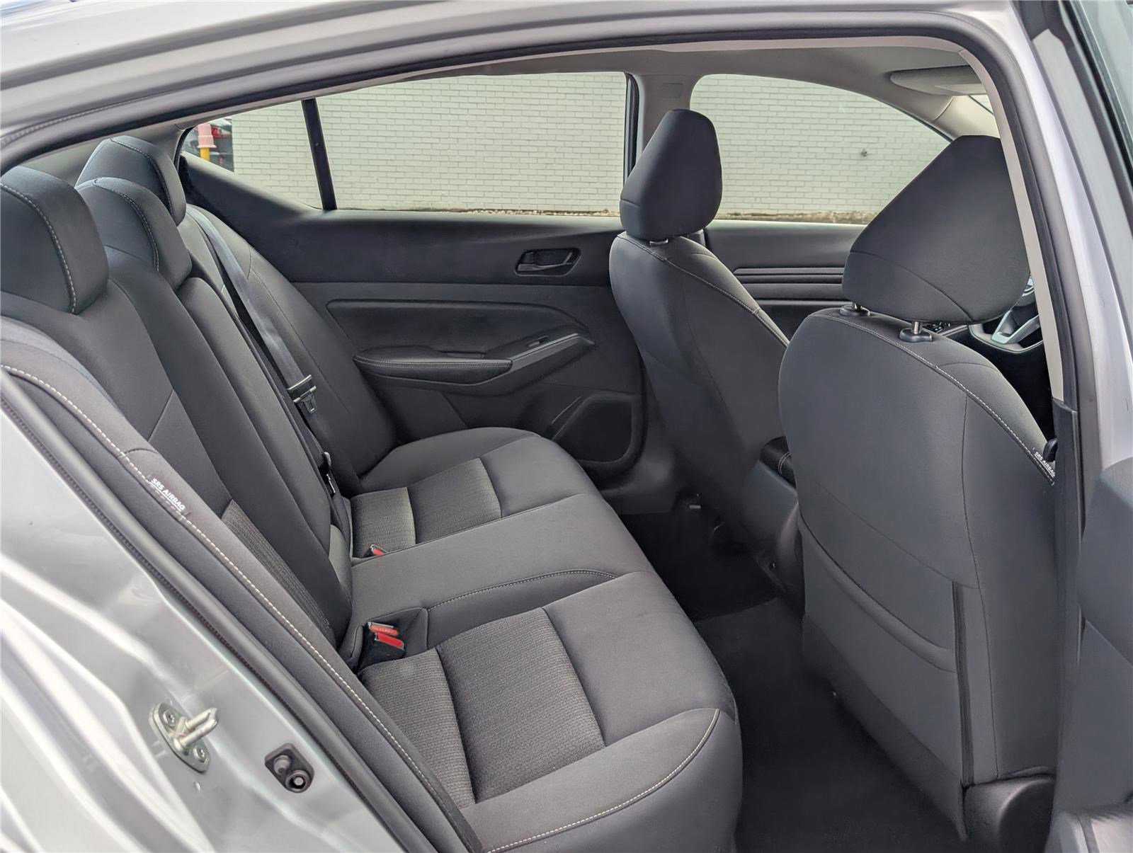 Used 2024 Nissan Altima 2.5 SV image 12