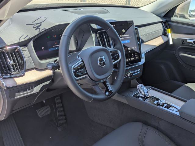 New 2026 Volvo XC90 T8 Plus AWD/4WD image 7