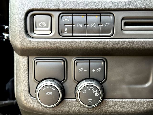 Used 2022 Chevrolet Tahoe Premier RWD image 15