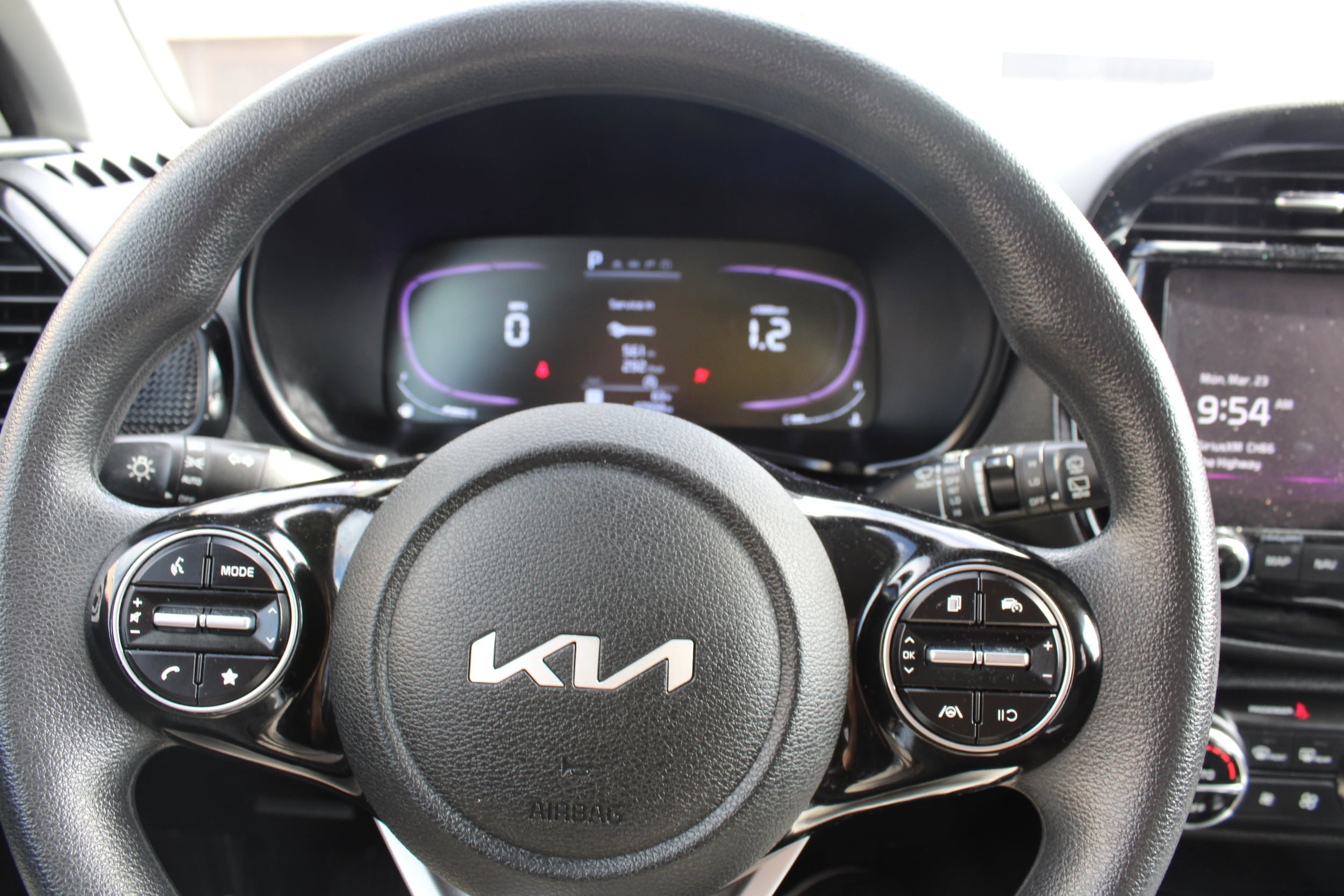 Used 2023 Kia Soul S FWD image 21