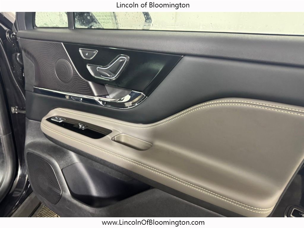 Certified 2025 Lincoln Corsair Grand Touring w/ Equipment Group 301A AWD/4WD image 25