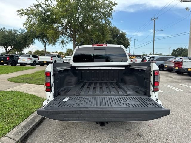 Used 2024 Nissan Frontier SV w/ SV Convenience Package RWD image 16