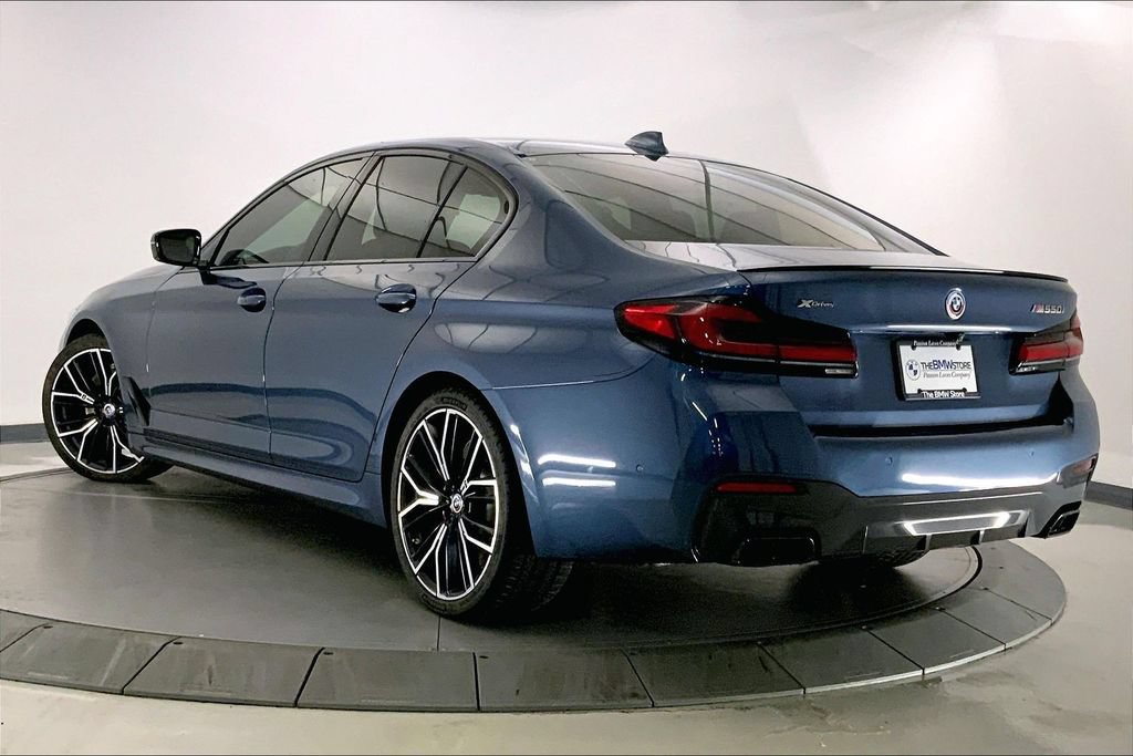 Certified 2023 BMW M550i xDrive w/ Executive Package AWD/4WD image 10