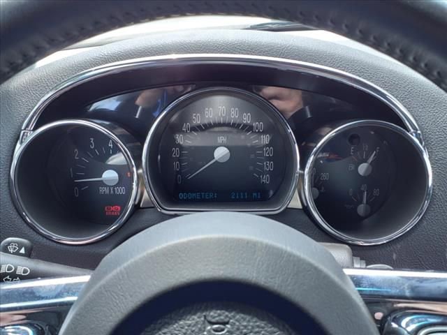 Used 2006 Chevrolet SSR w/ Preferred Equipment Group image 24