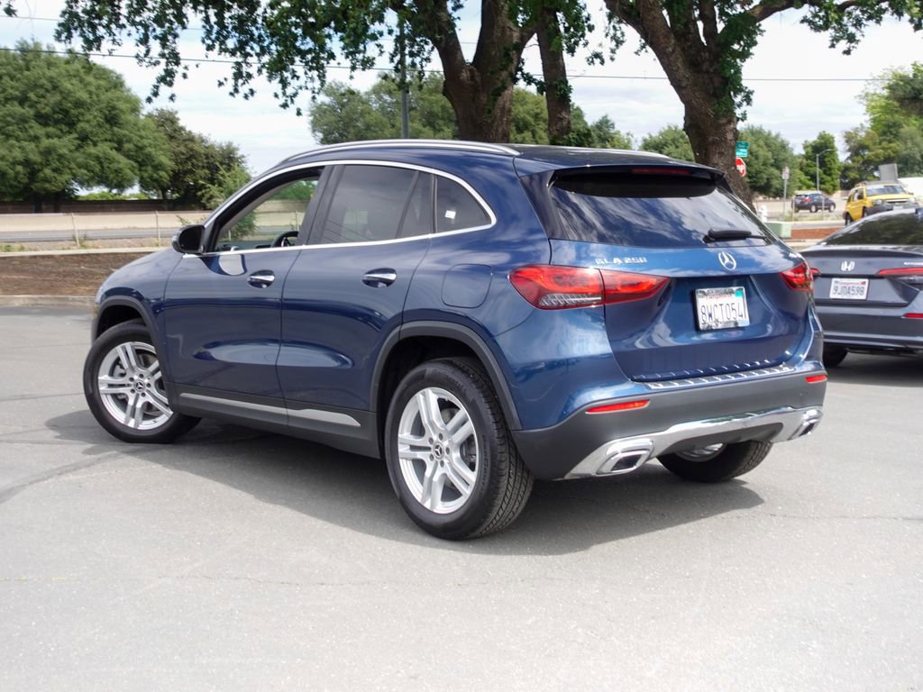 Used 2021 Mercedes-Benz GLA 250 4MATIC image 9