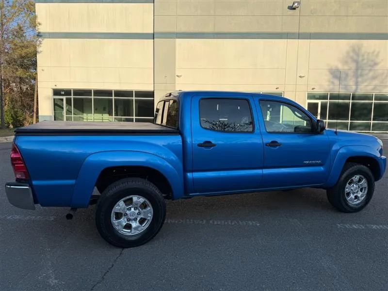Used 2009 Toyota Tacoma 4x4 Double Cab w/ SR5 Pkg #2 image 20